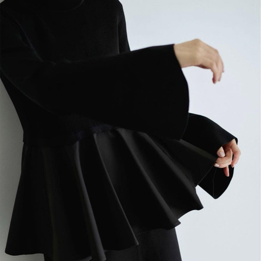 美品　ADAM ET ROPÉ FEMME ペプラムコンビニットワンピース