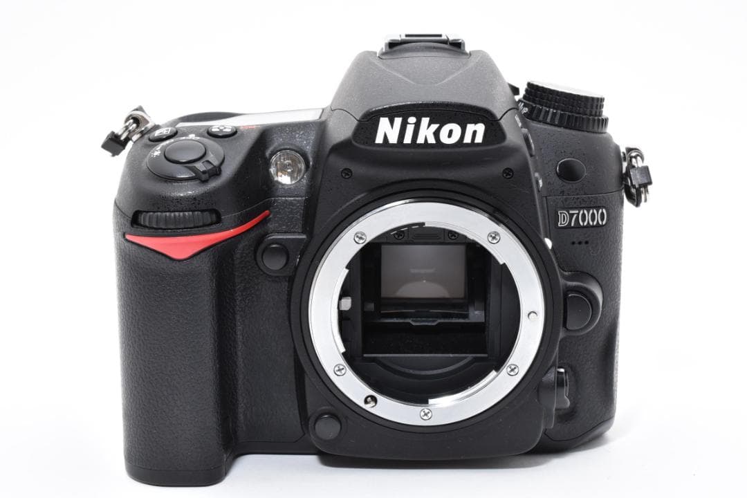 ★撮影枚数7,732枚・美品★ ニコン D7000 ボディ #21125