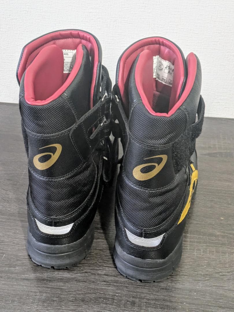 ASICS ウィンジョブ CP401 安全靴 27.5cm ブラック×ゴールド