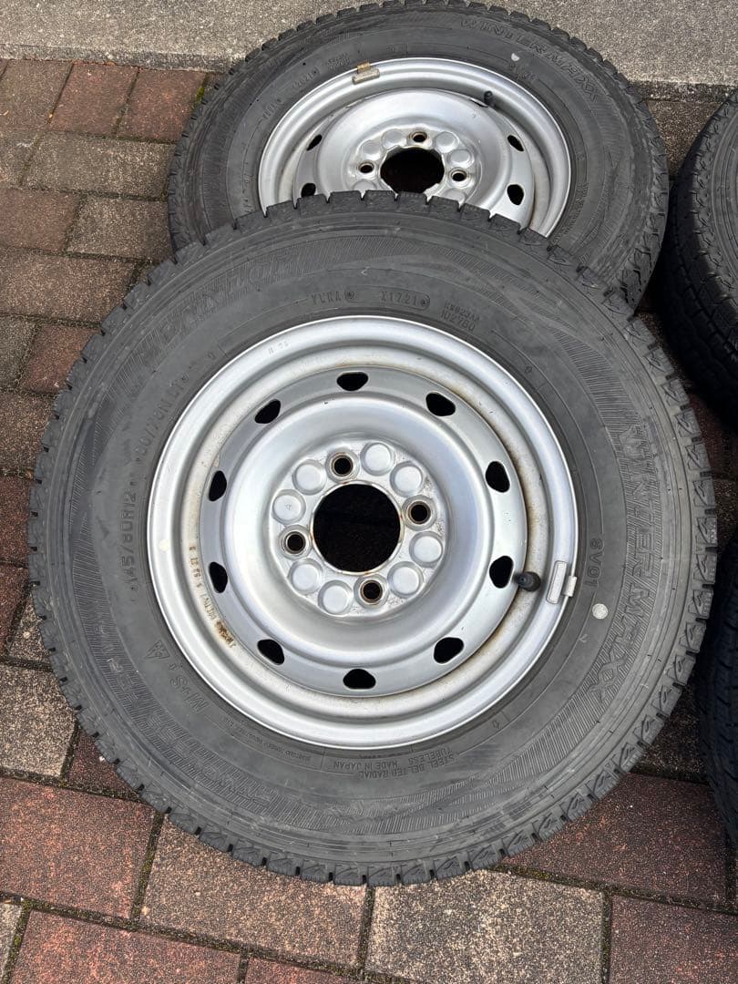 軽バンスタッドレスタイヤセット！