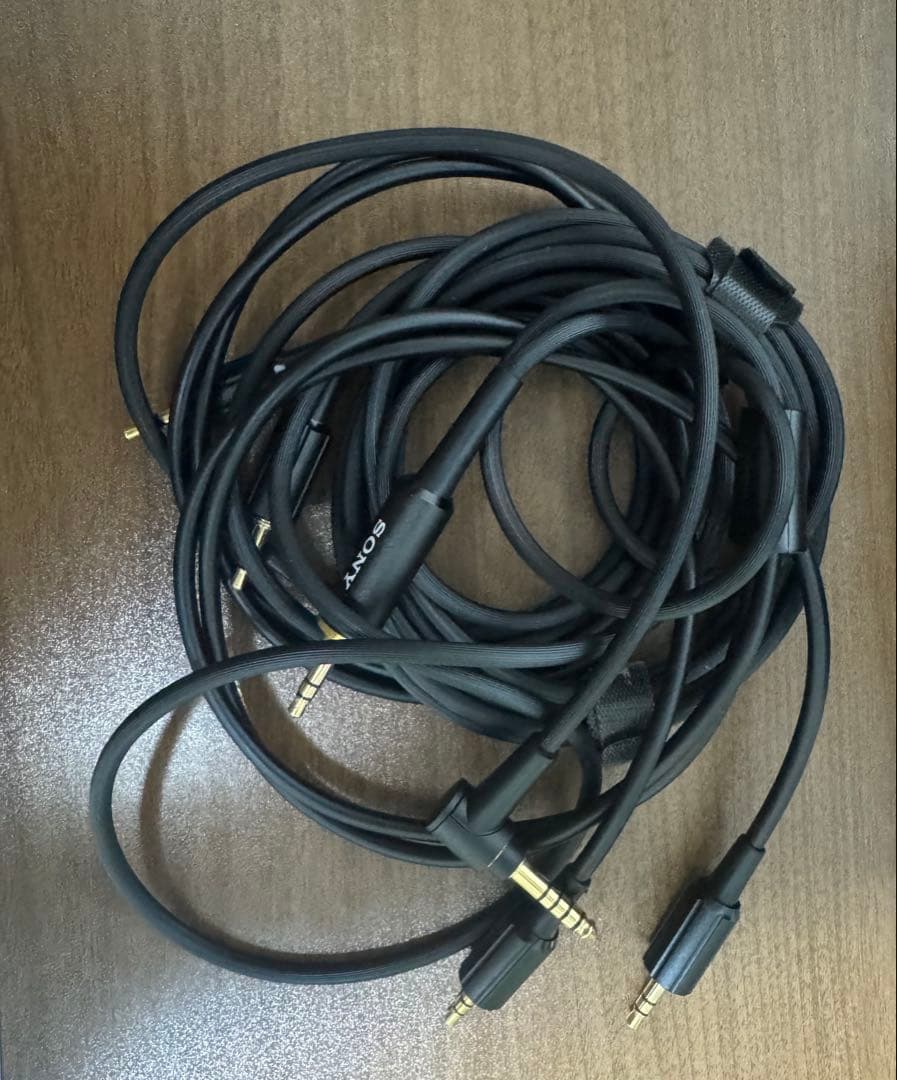 SONY製ヘッドホン