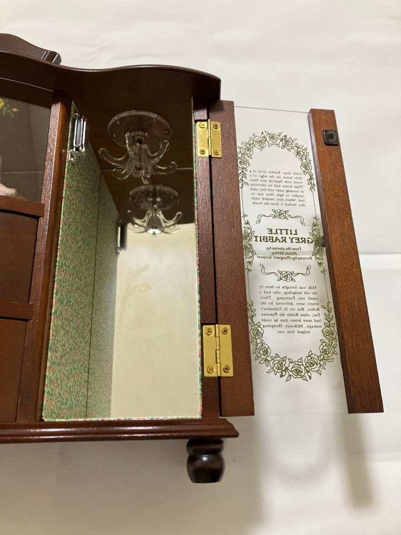 リトルグレイラビット♡オルゴールジュエリーケース♡ライムライト♡テリーのテーマ