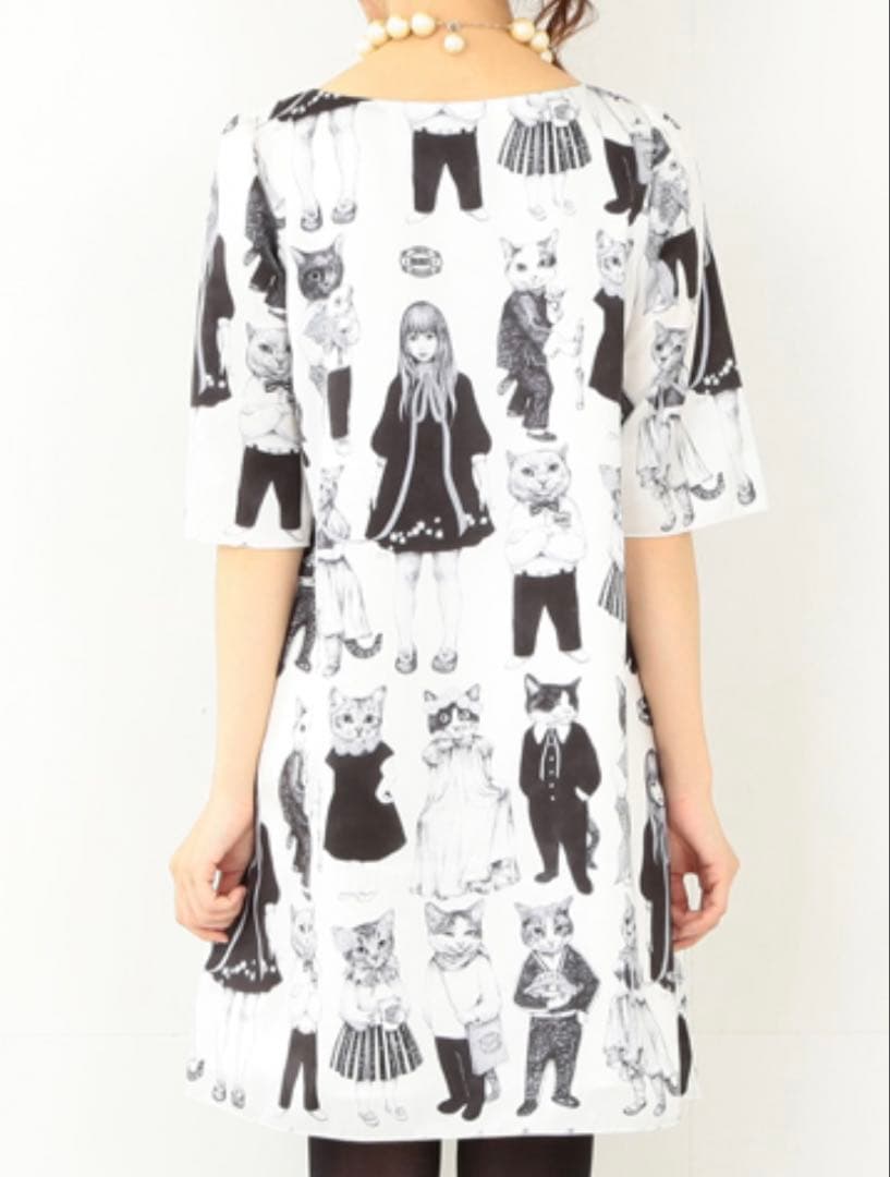 即購入⭕️ mmts ヒグチユウコ 猫10匹総柄ワンピース