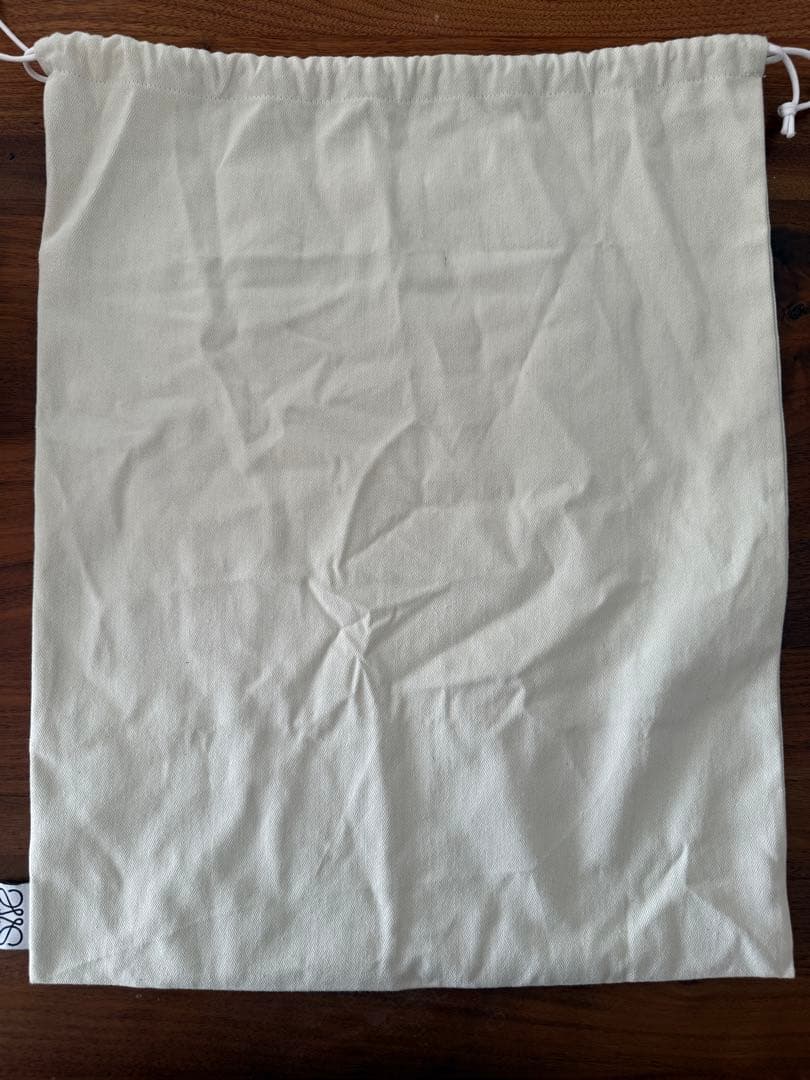 LOEWE フォントトート スモール