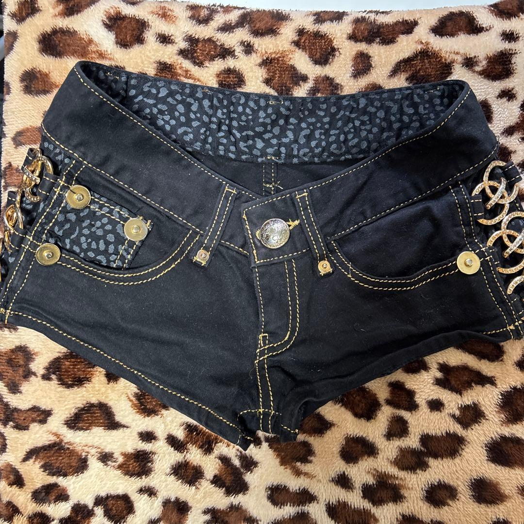 d.i.a サイドリングショートパンツ