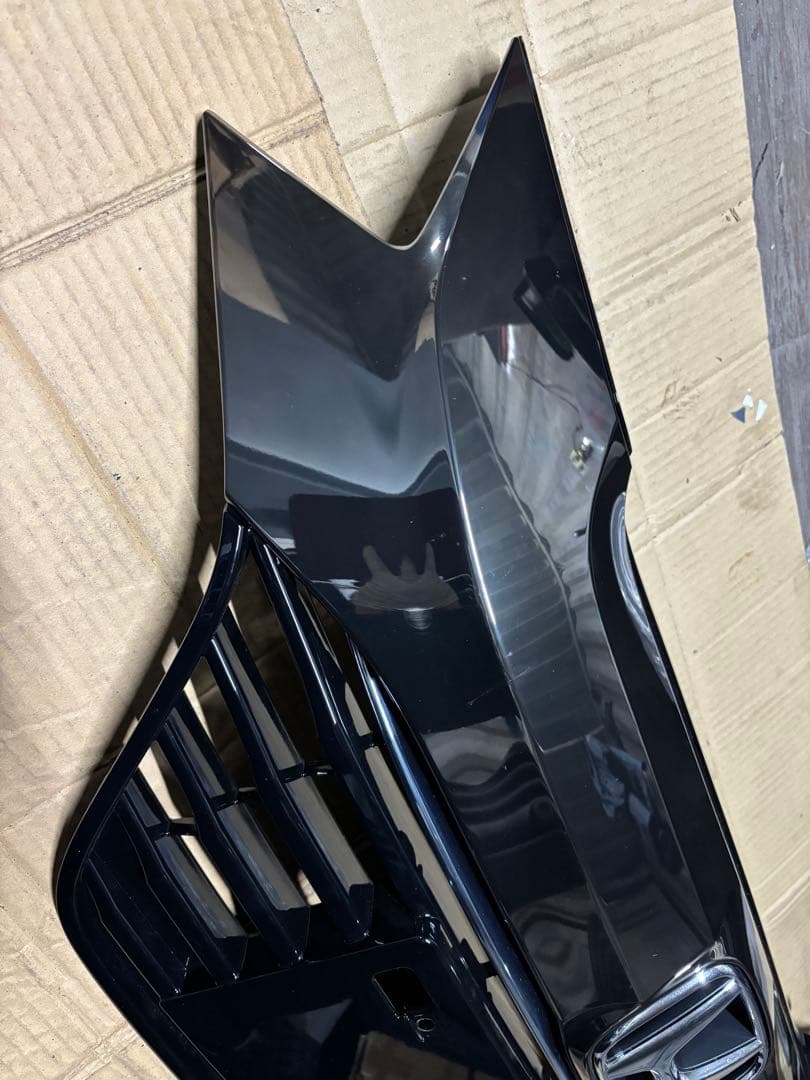 Honda ホンダベゼル RU3 ハイブリッド フロントグリル