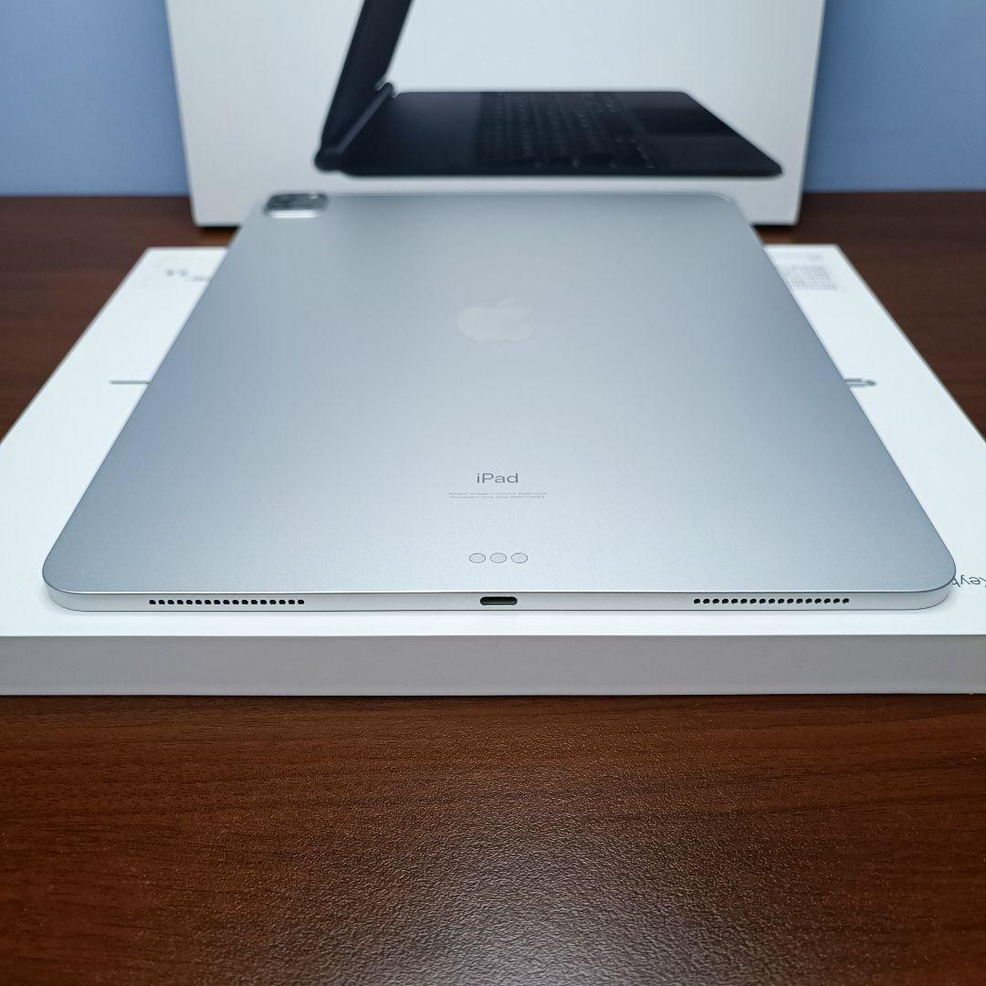 (美品) iPad Pro 12.9 第4世代 128GB、Keyboard