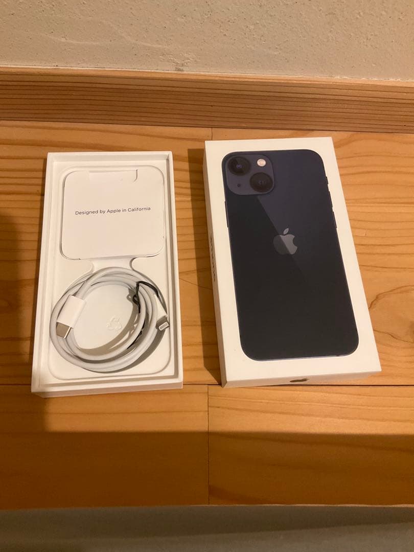 【美品・バッテリー100%】iPhone 13 mini 128GBミッドナイト