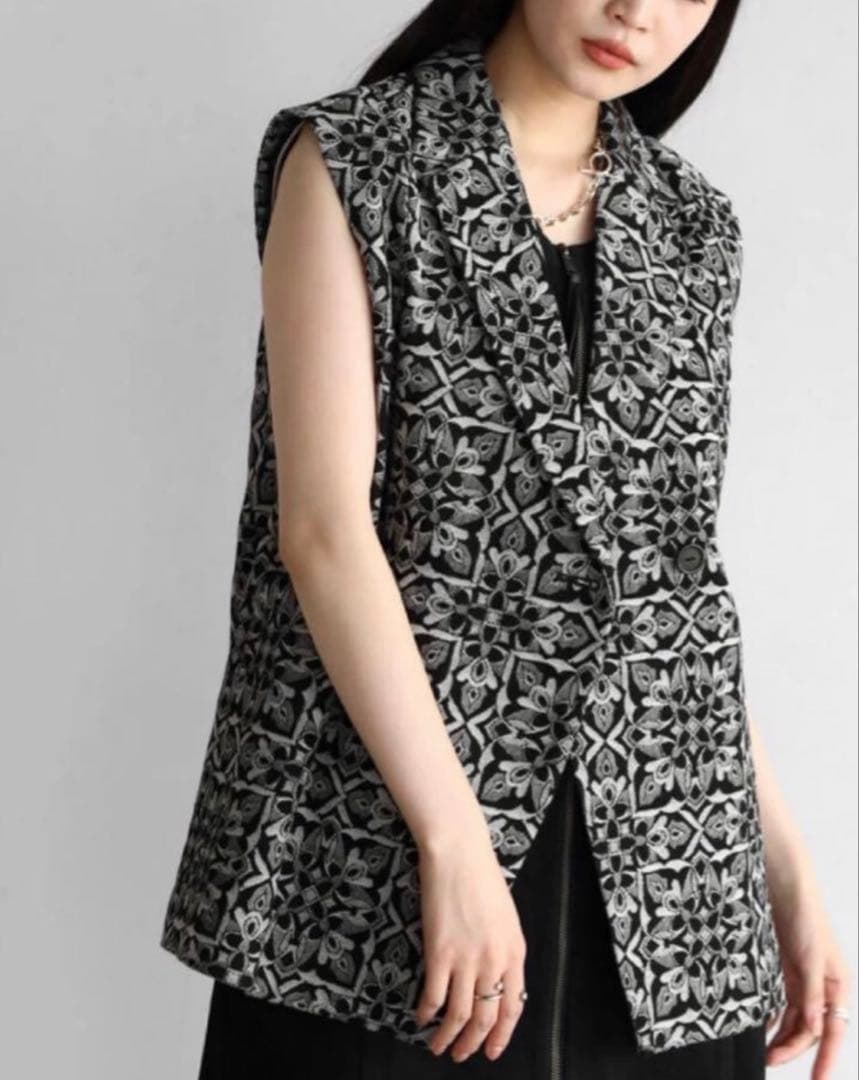 RADIATE ラディエイト 総柄ジャガード ベスト ジレ 9号