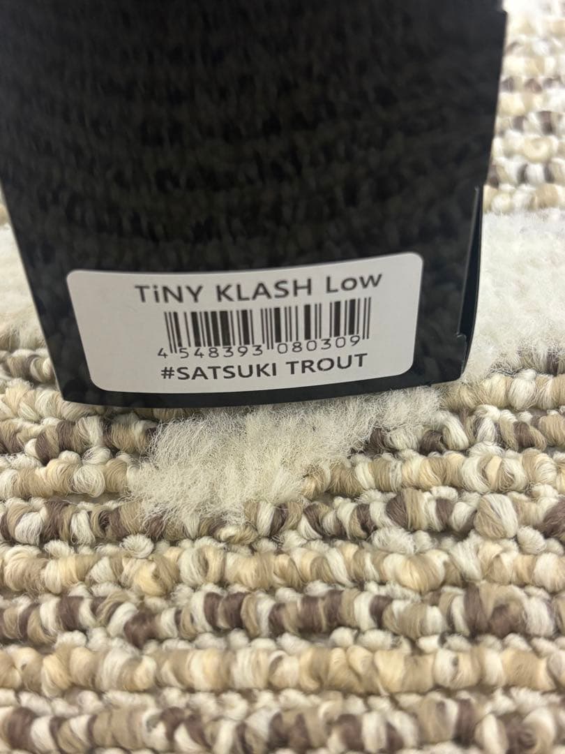 TiNY KLASH Low Satsuki Troutオリカラ