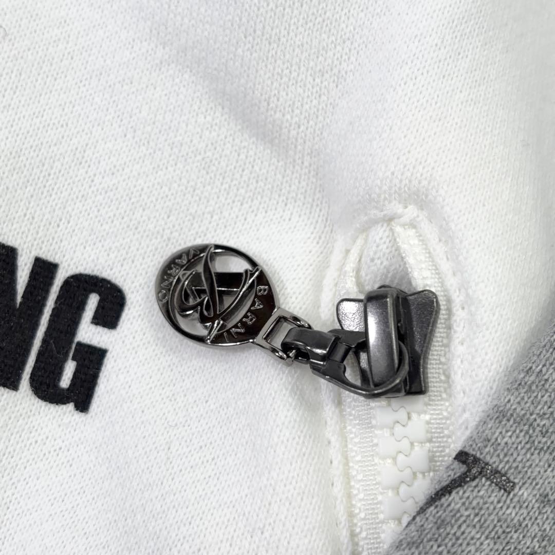 【BARNIVARNO】ハーフジップスウェット 背面ビッグロゴ 袖切替 白 3L