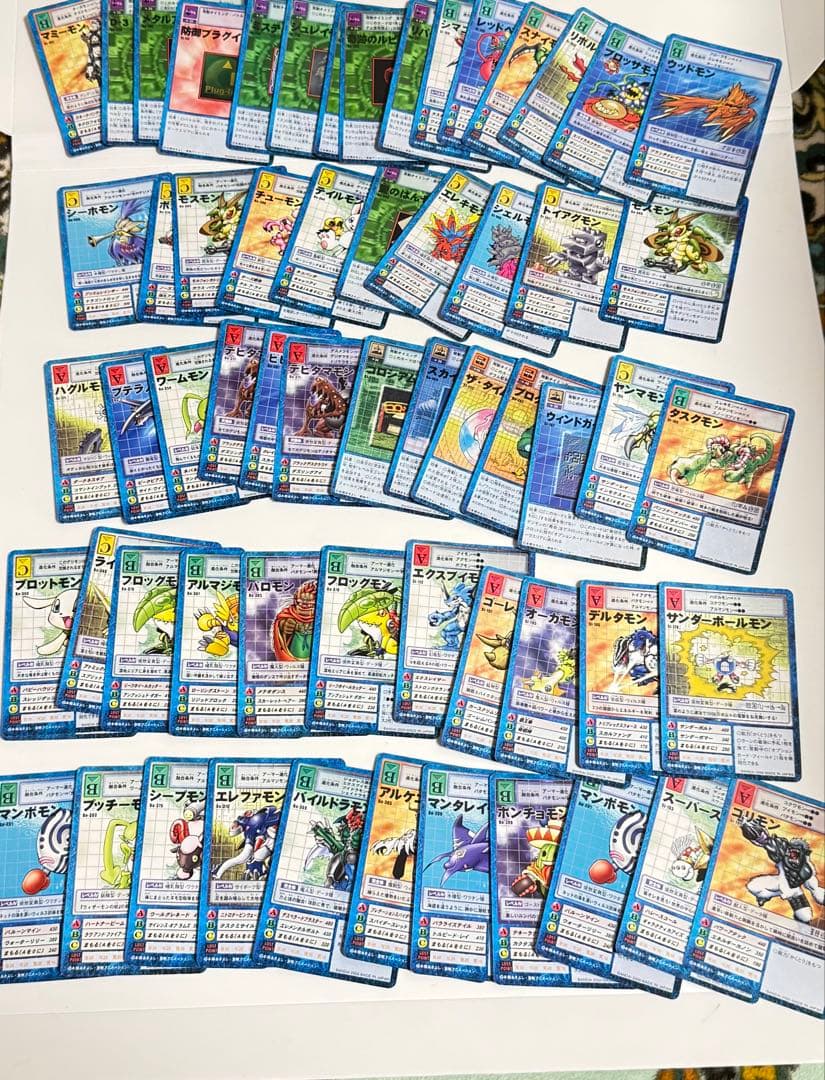 旧デジモンカード　61枚　スターターセット?