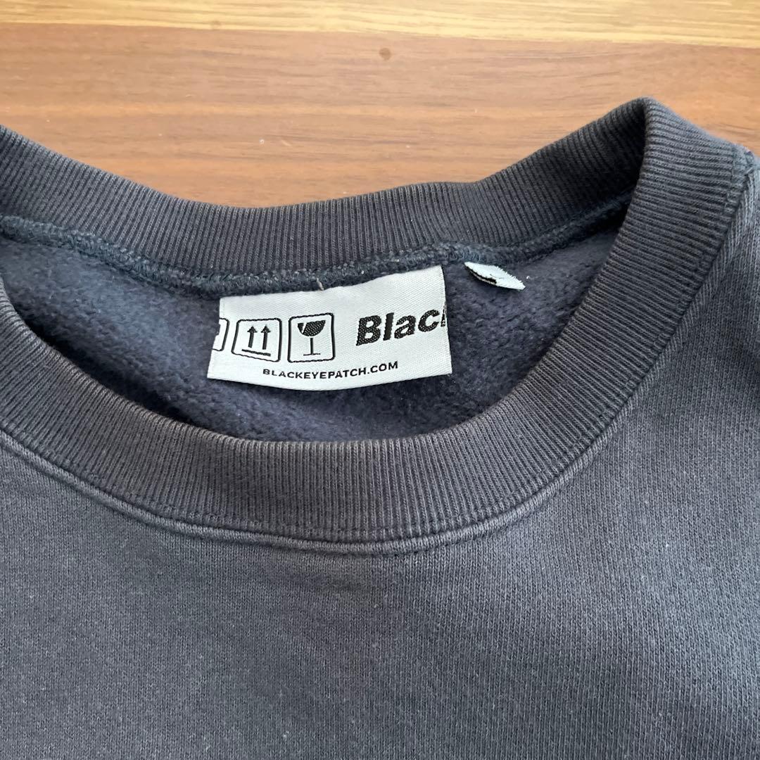み*み様 希少BLACKEYEPATCH ドラゴン刺繍スウェット