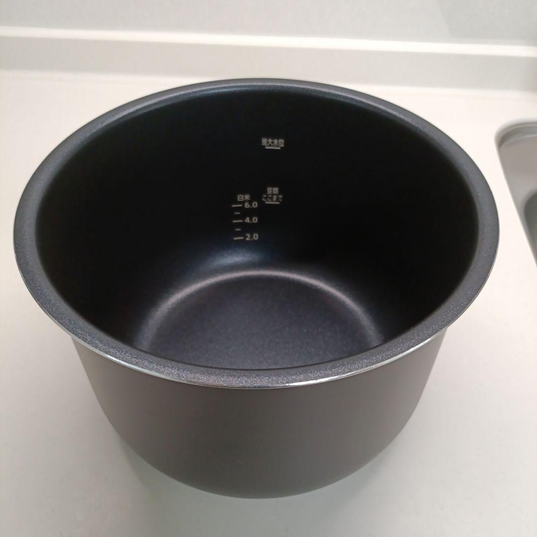 IRIS OHYAMA 電気圧力鍋6L PC-EMA6-W 2023年製