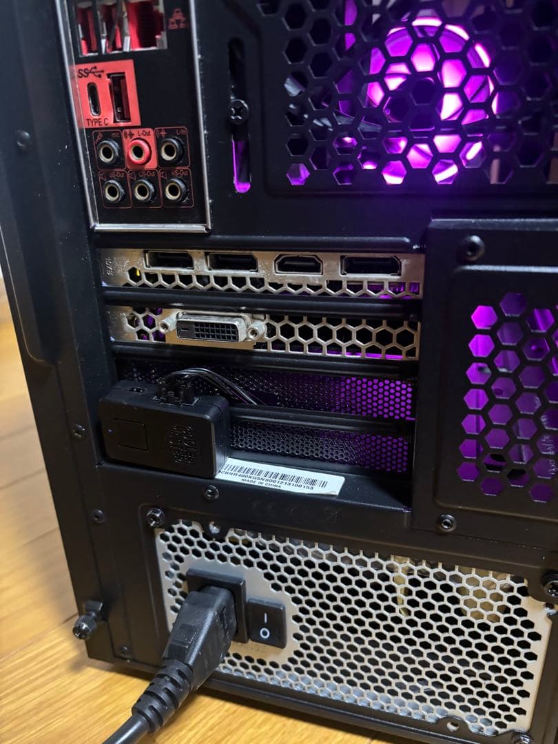 クーポンでお値打ちに！最終値下げ！早い者勝ち！なんか光る！自作ゲーミングPC中古