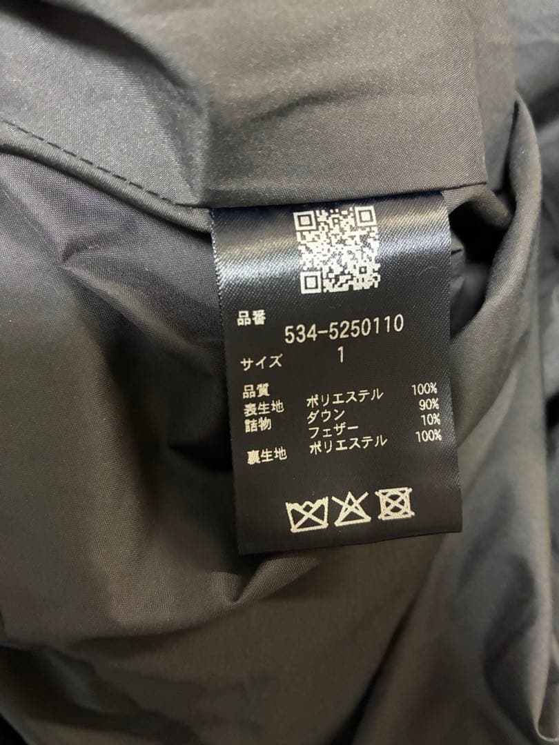 LE PHILルフィル　パッフィーダウン　ポンチョケープ新品未使用タグ付今季完売