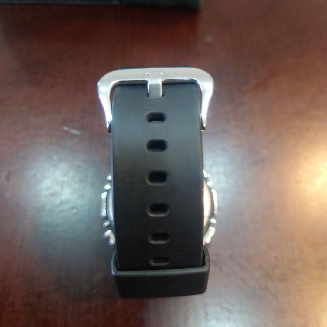 CASIO G-SHOCK メタルデジタル腕時計 ブラックGM-5600U