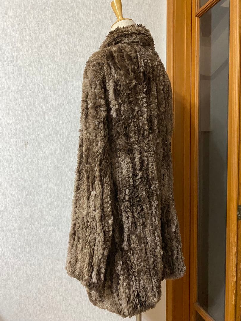 高級毛皮　ビーバーヤーン　ミドル丈　ワンピースコート　軽量　リアルファー　コート