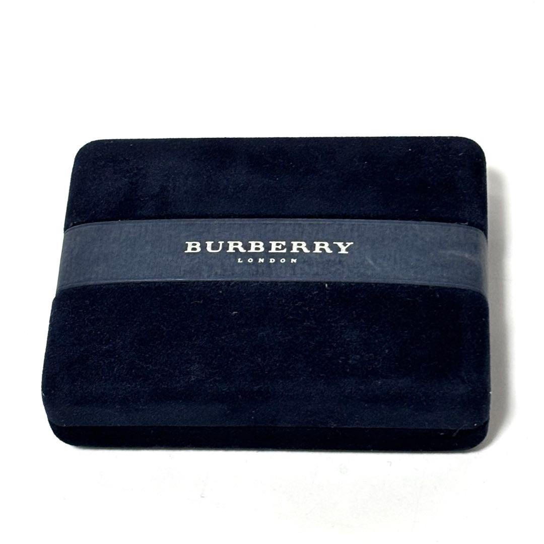 極美品✨箱付き✨バーバリー ネクタイピン カフスボタンセット シルバー