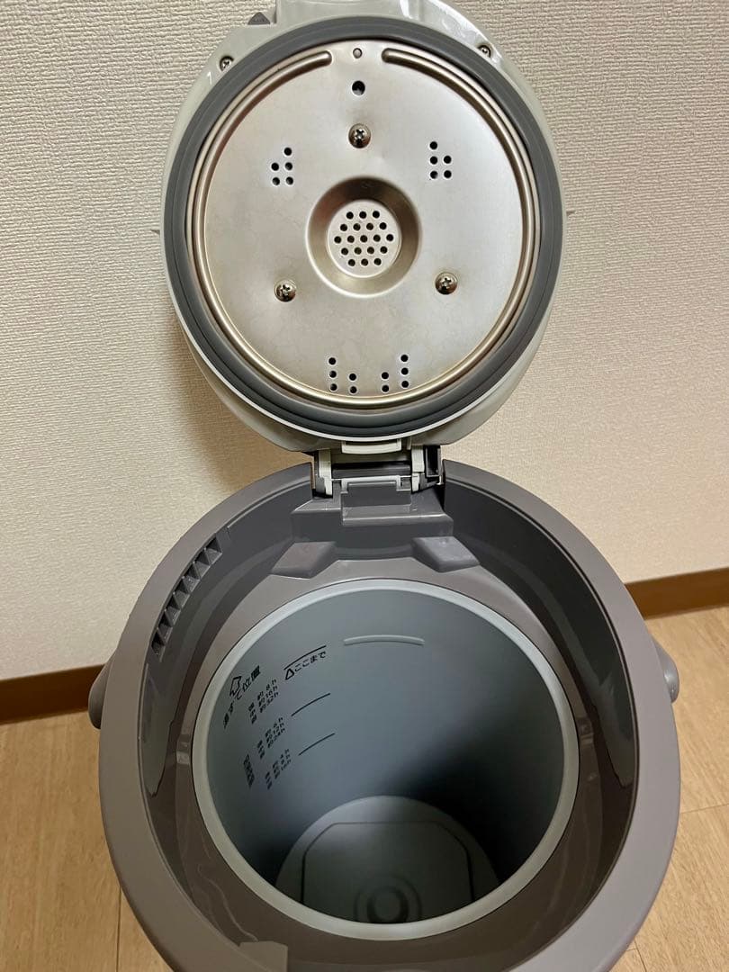 ✳︎美品✳︎ 象印　スチーム式加湿器　EE-DC50 グレー　ZOJIRUSHI