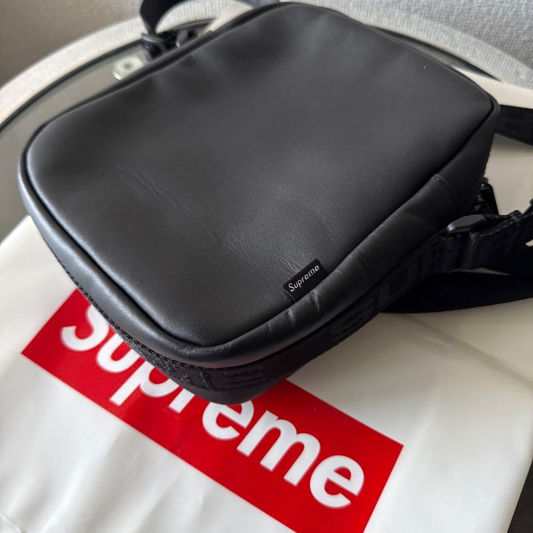 【最安値】Supreme Leather Shoulder Bag (24FW)