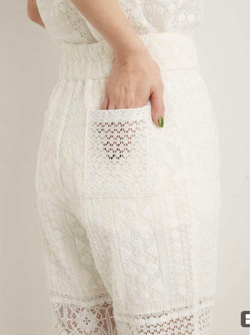 完売品 新品タグ付き LILY BROWN パッチワークレースフレアパンツ