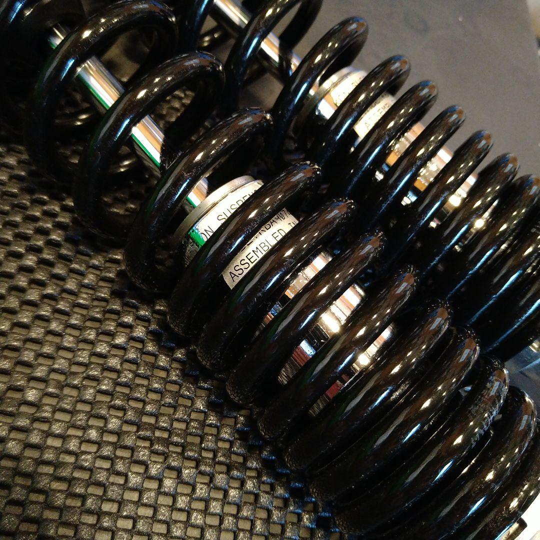 ボンネビル サスペンション IKON アイコン 7610-1602リアサス