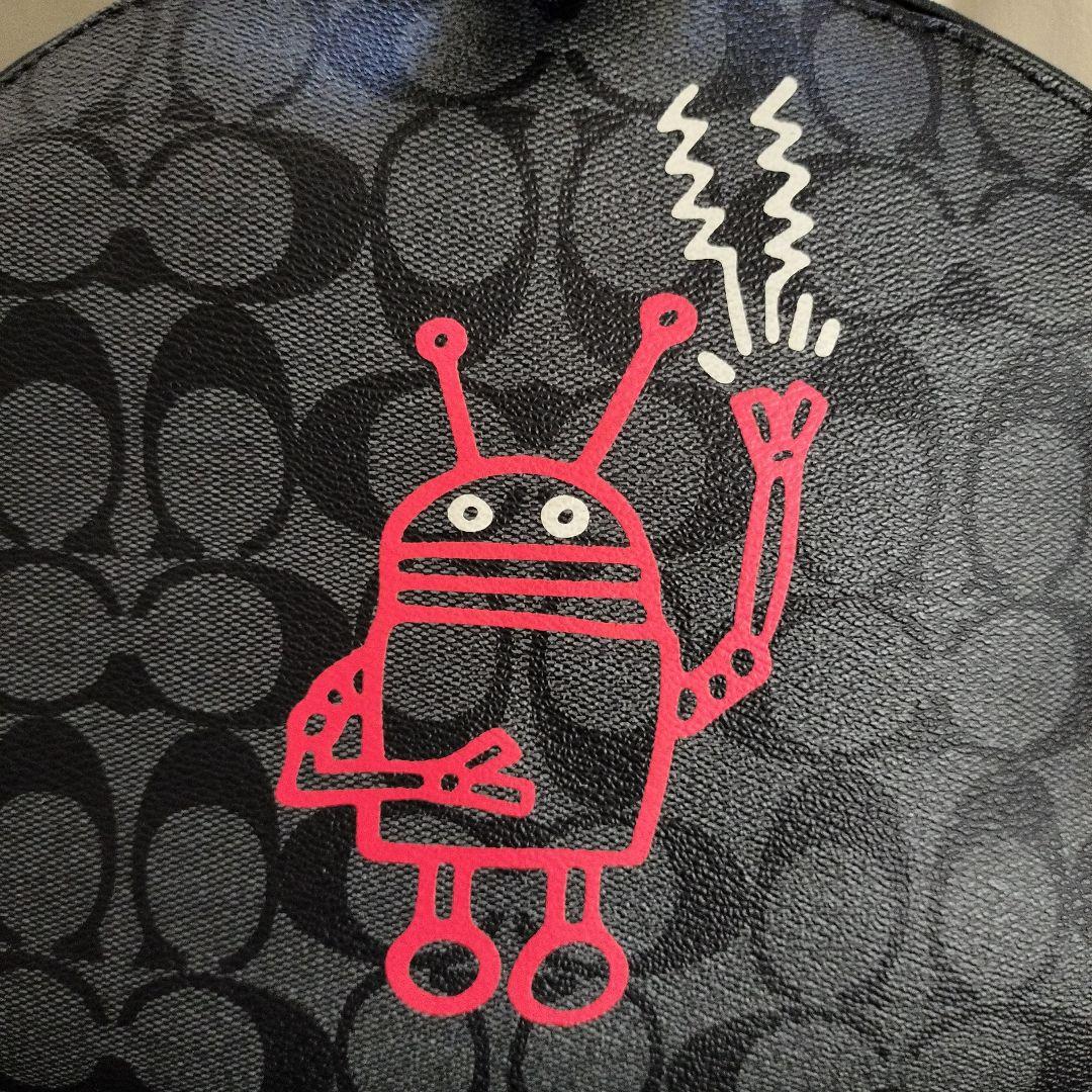 値下　コーチ　キースヘリング　コラボ　リュック　ロボット　COACH 黒