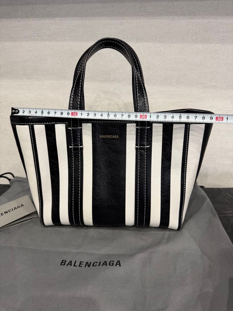 け*い様 未使用品BALENCIAGA ストライプハンドバッグ