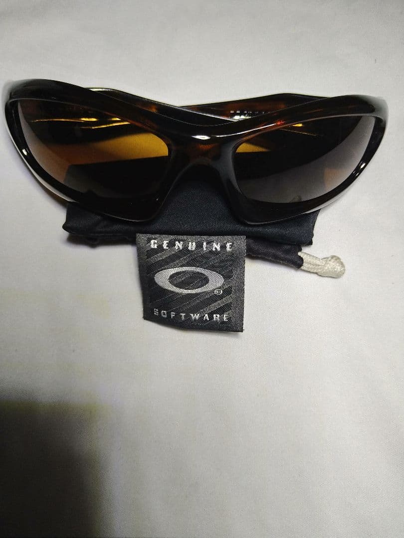 小物 Oakley Monster dog