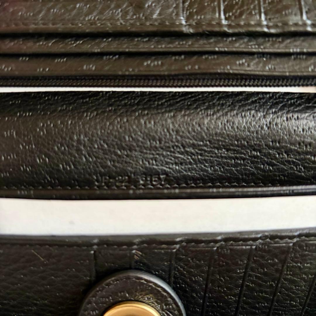 新品未使用 フェラガモ ガンチーニ 留め具 長財布 オーストリッチ 本革