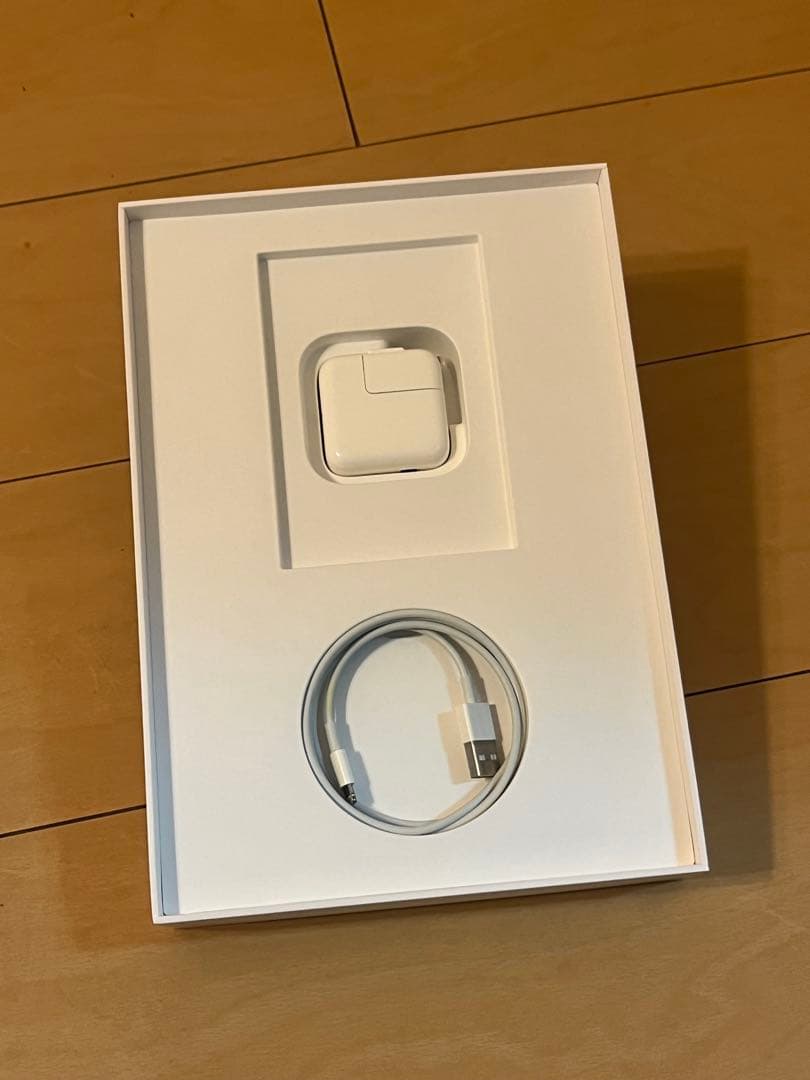 【美品】ipad 7世代 32GB wifiモデル