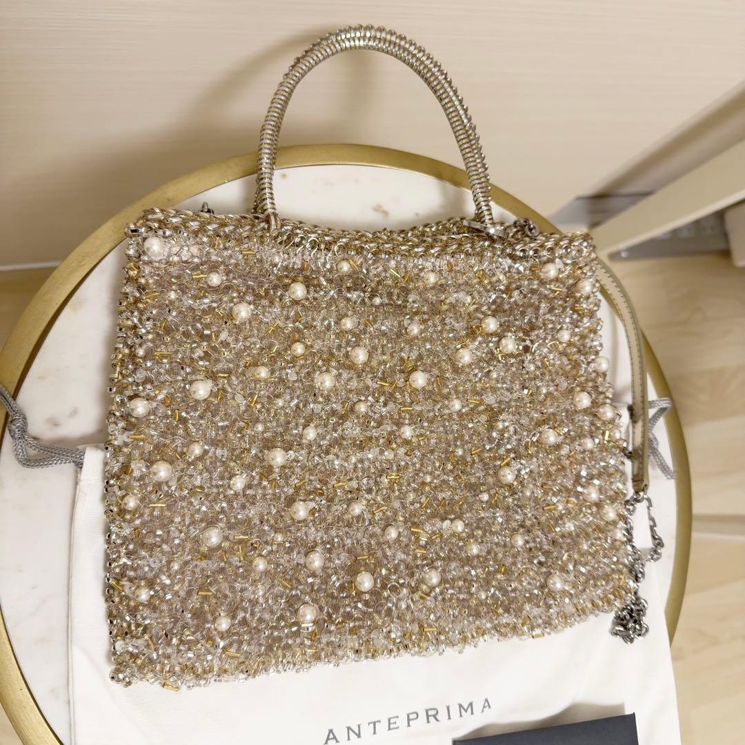 ANTEPRIMA ペルラ グリッター/スクエア ミディアム/シルバーゴールド