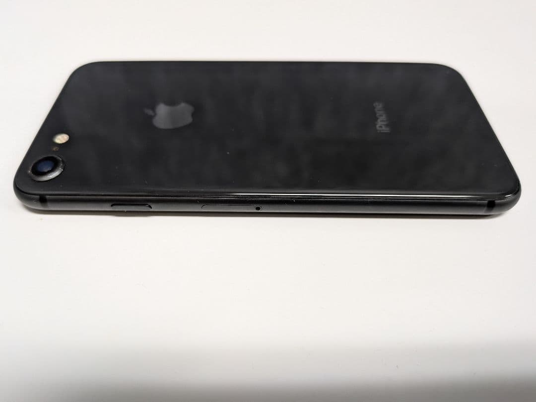 Apple iPhone 8 64GB ブラック SIMフリー