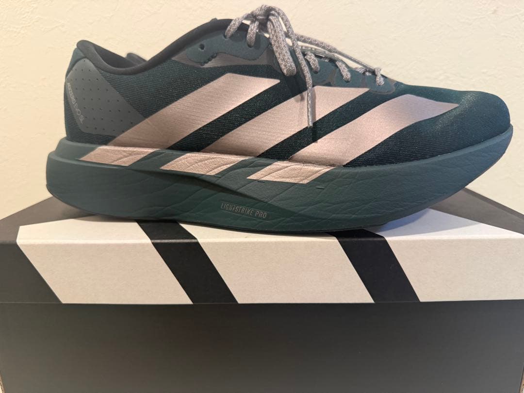 アディゼロ　EVO SL