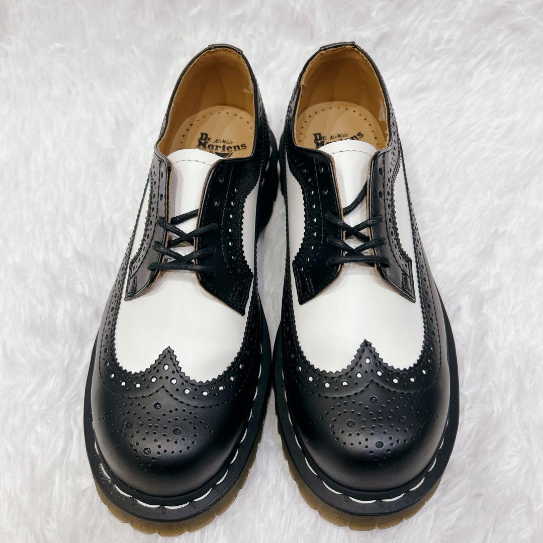 【新品未使用】Dr.Martens ドクターマーチン 白黒 バイカラー UK6