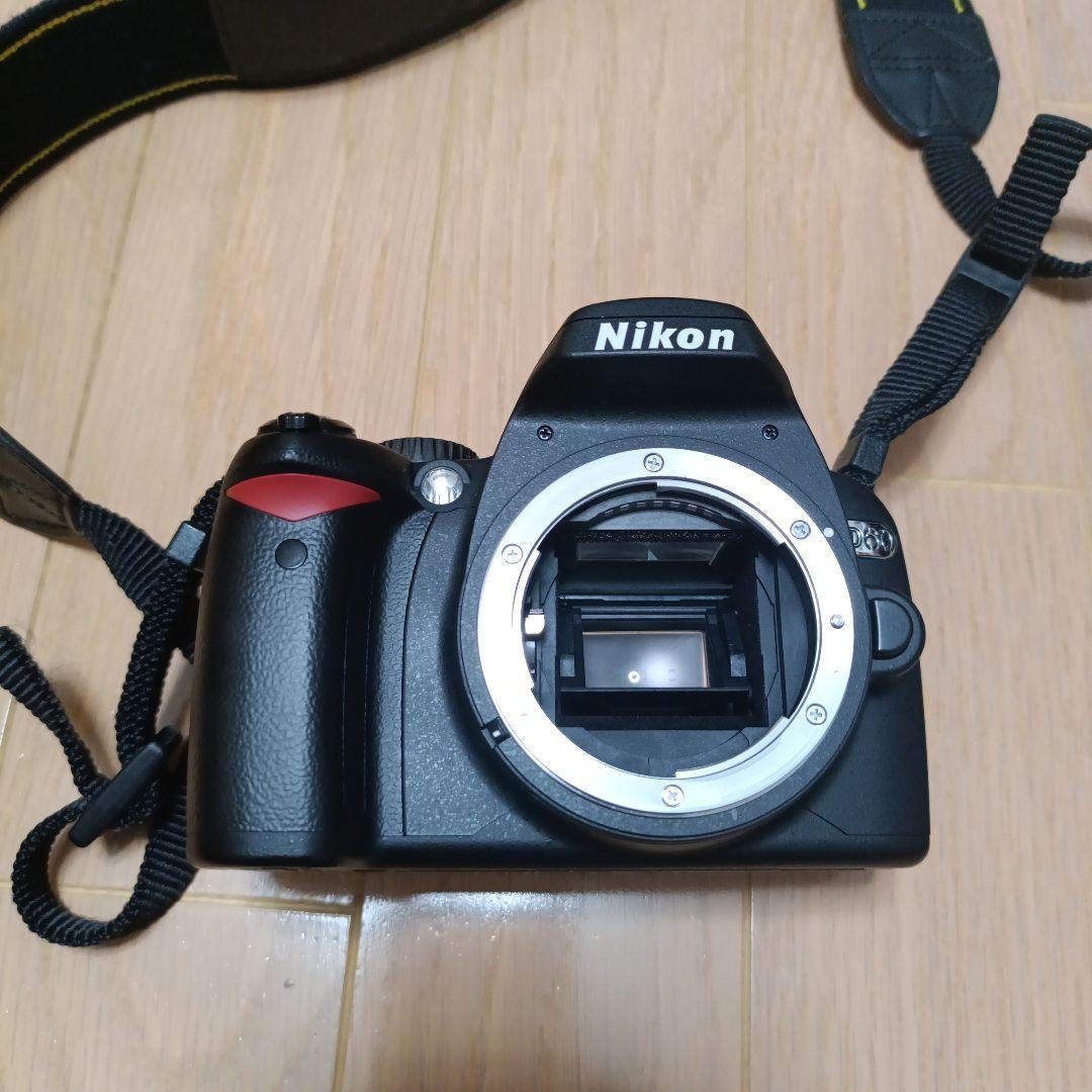 ニコン D60 + AF-S ニッコール 18-55mm