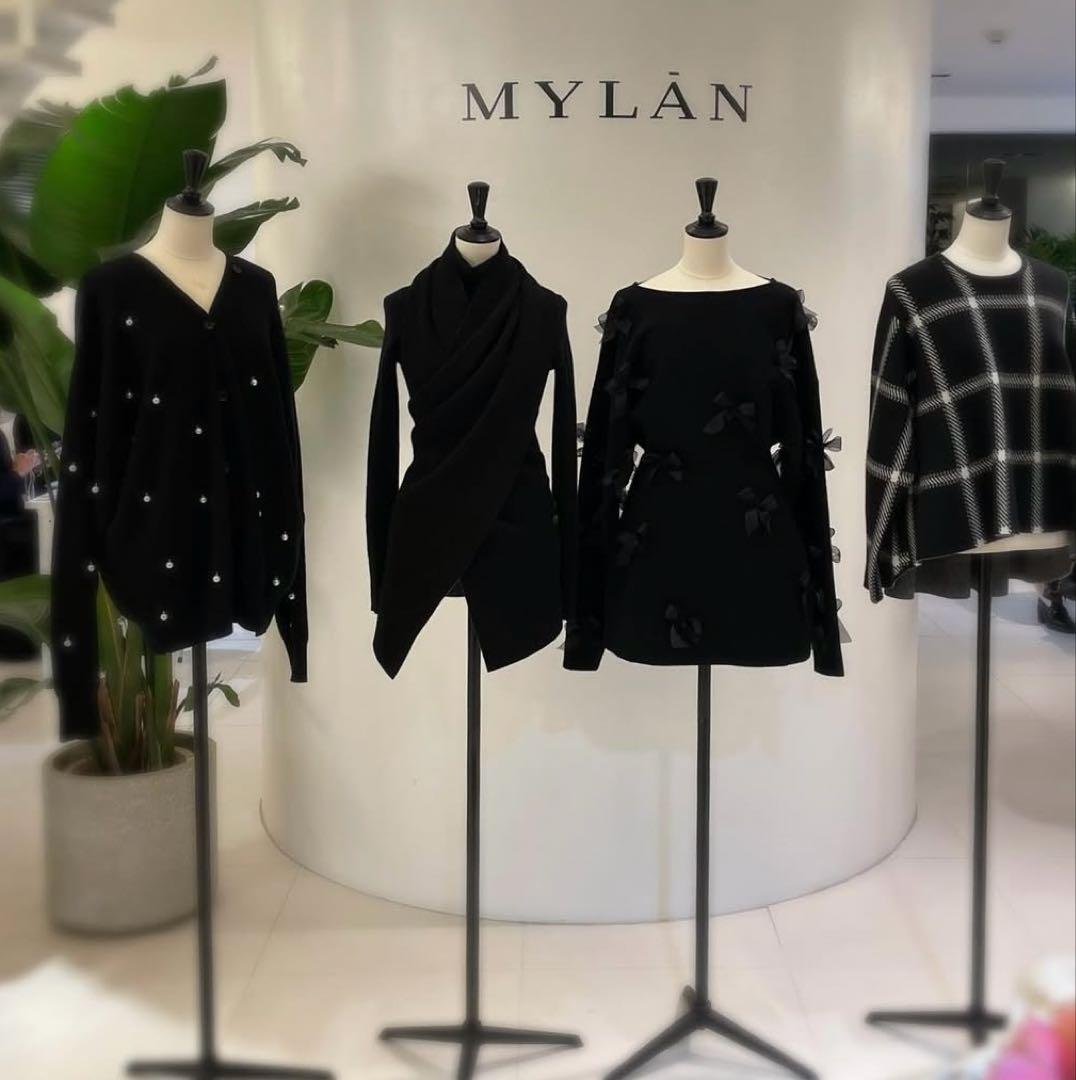 定価約13万円 一瞬で売り切れた MYLAN カシミヤ混ニットドレス リボン付