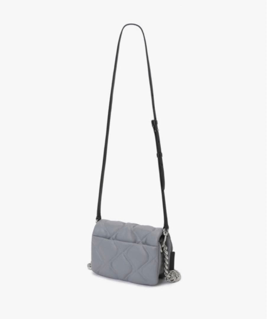 【新品未使用】MARC JACOBS スモールバッグ 定価約8万円 日本未発売