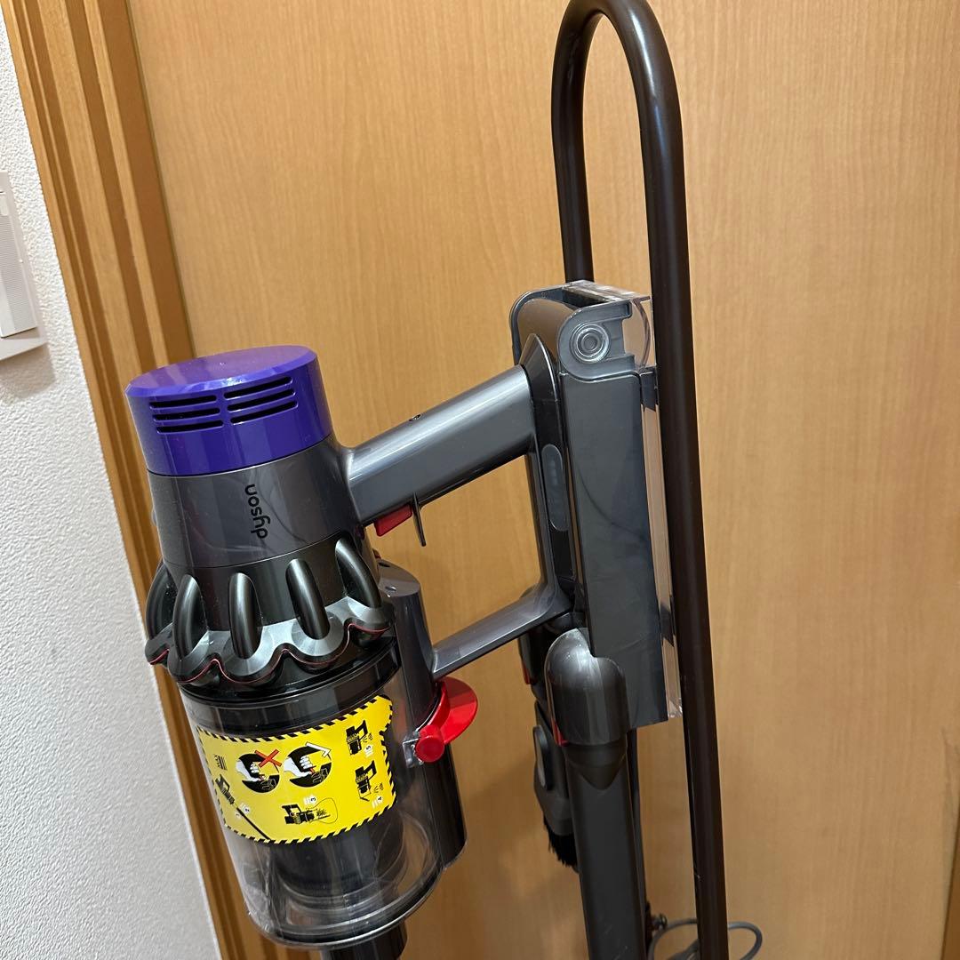 虎吉 清掃済み Dyson ダイソン V10 SV12 フルセット