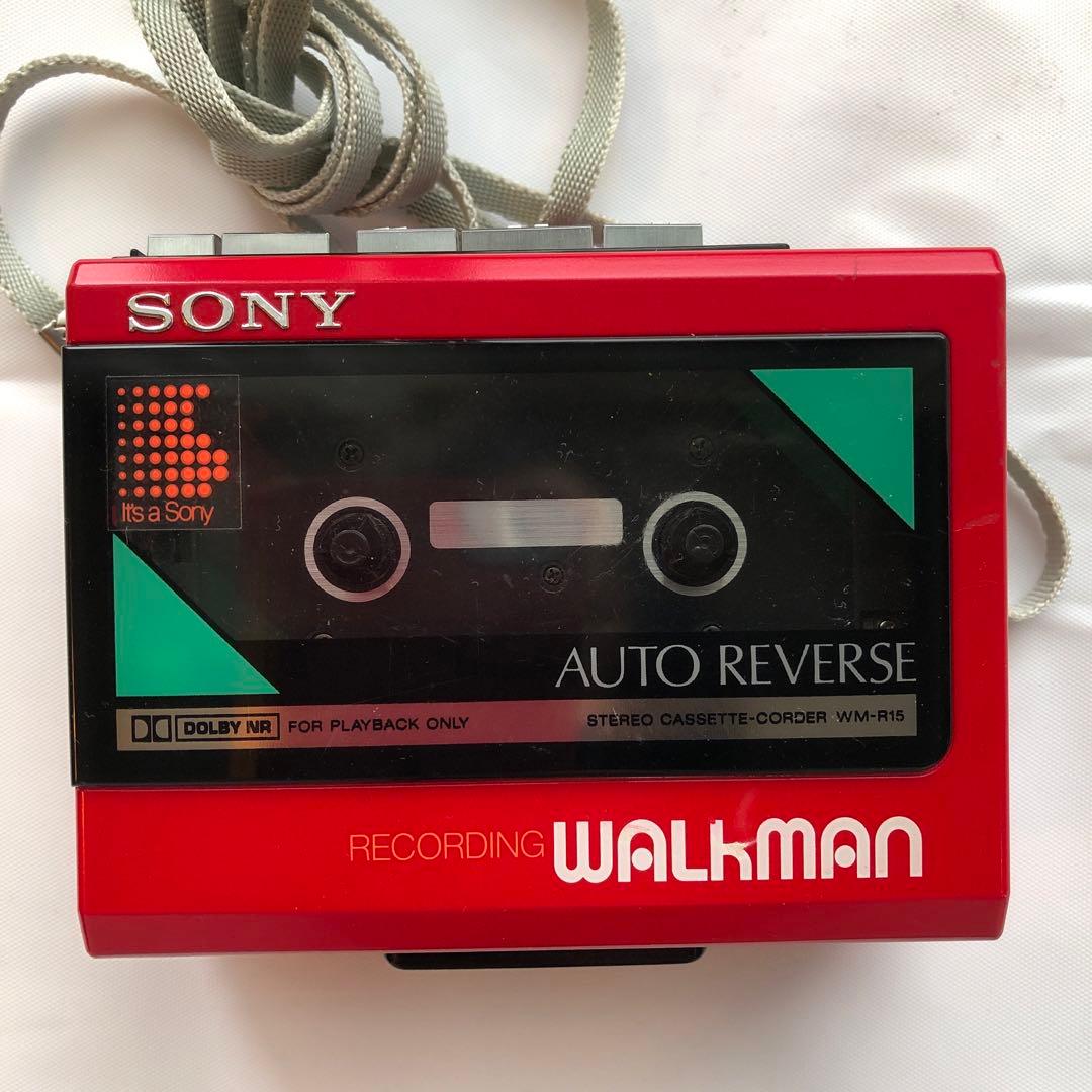 ソニー　カセット　ウォークマン　WMーR15 レッド