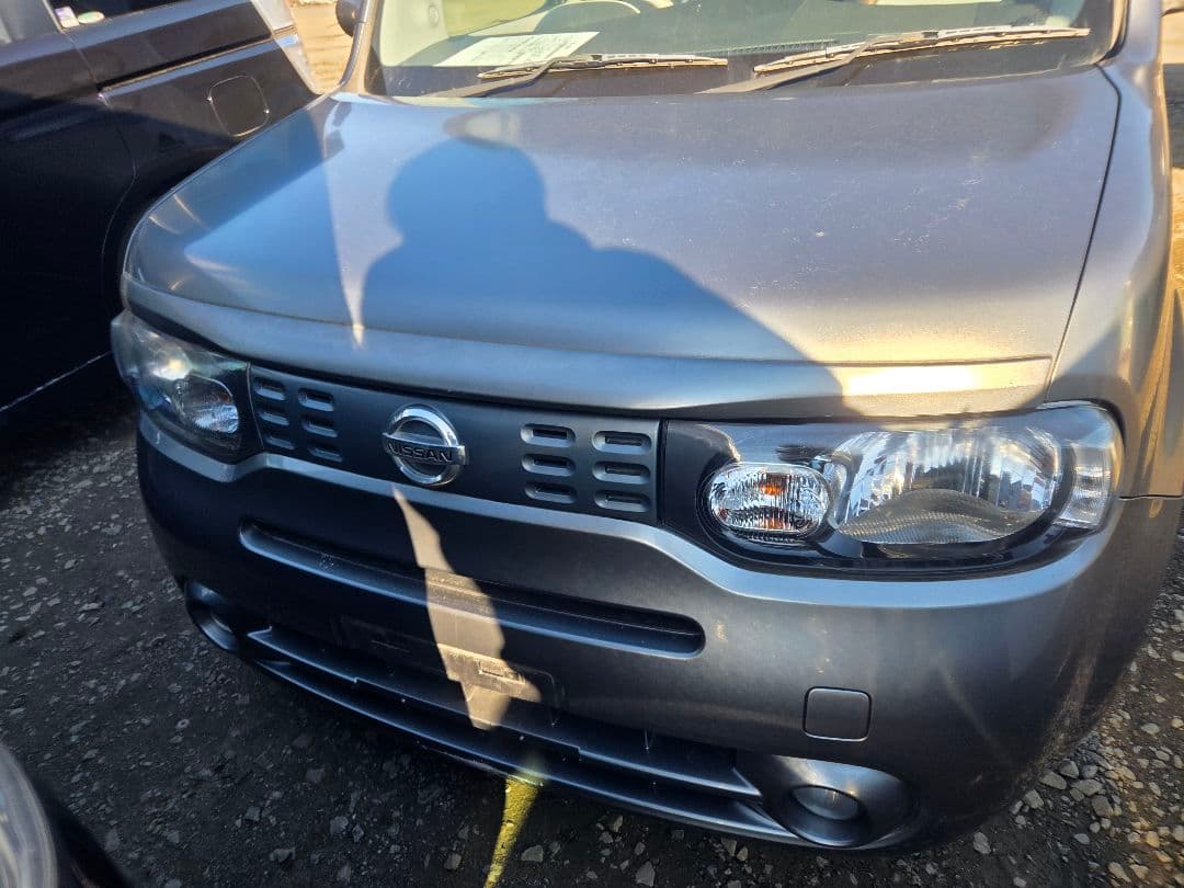 Z12　キューブ　純正オプション　フードモールディング