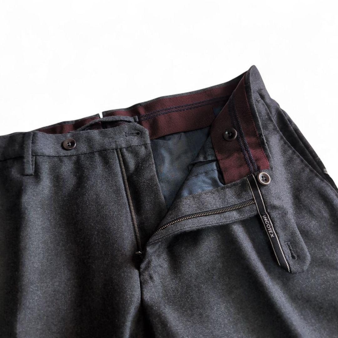 美品 インコテックス サキソニー スリム テーパード スラックス チャコール