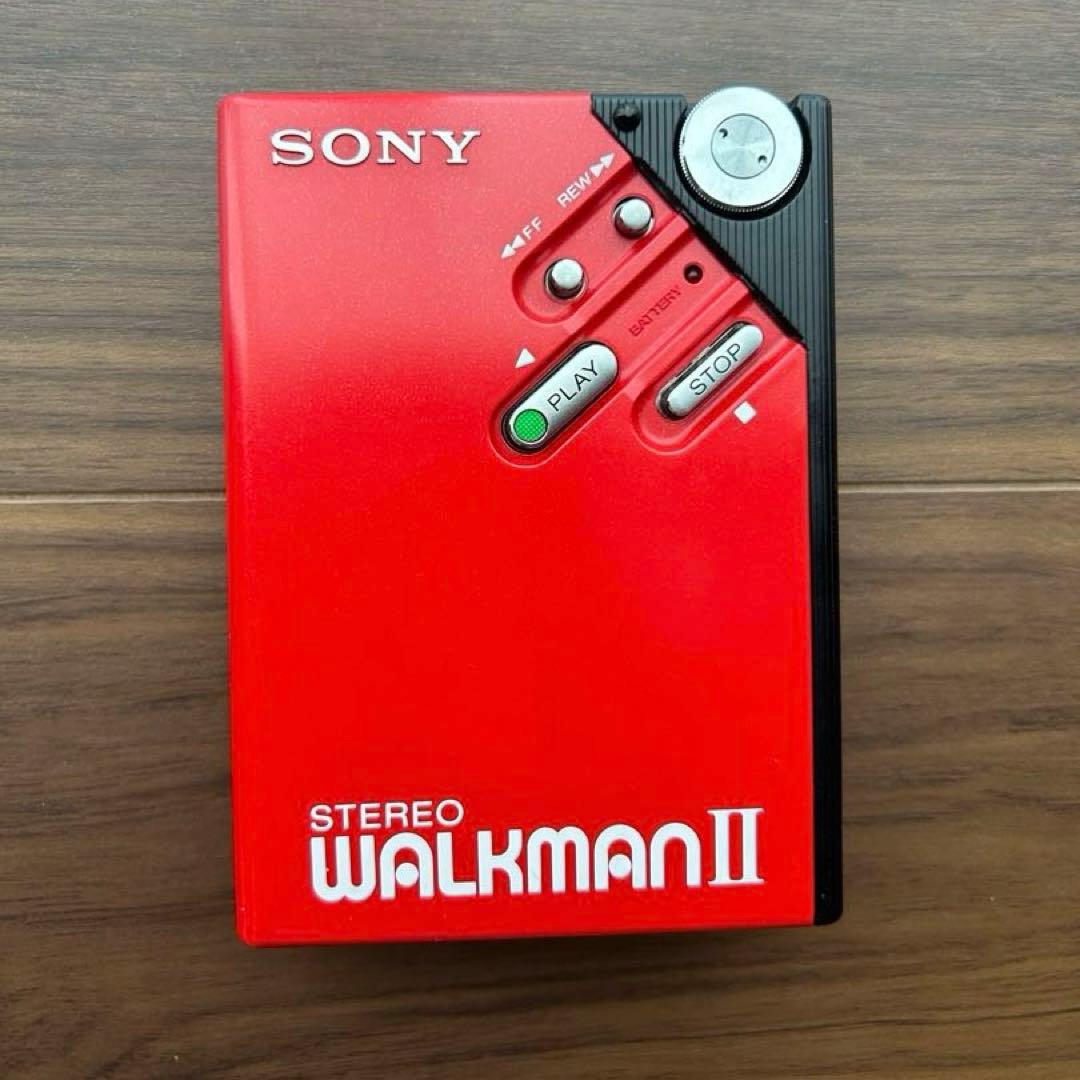 SONY WALKMAN II カセットウォークマン 赤
