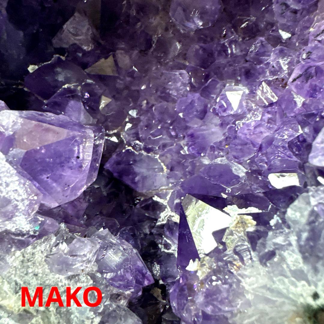 M1886☆アメジストドーム1.9Kg☆ウルグアイ産☆天然石☆N60104-A