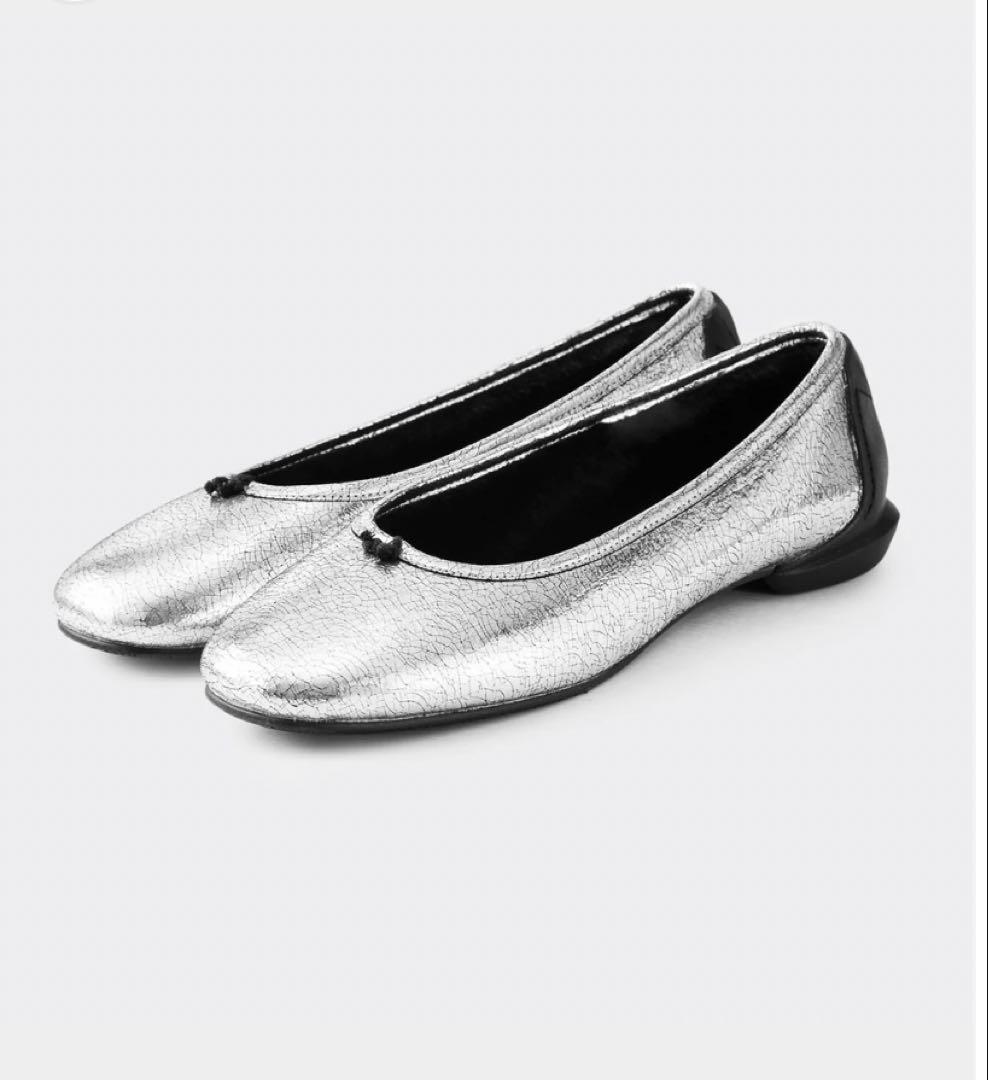 美品　SHISEI シルバーメタリックバレエシューズ