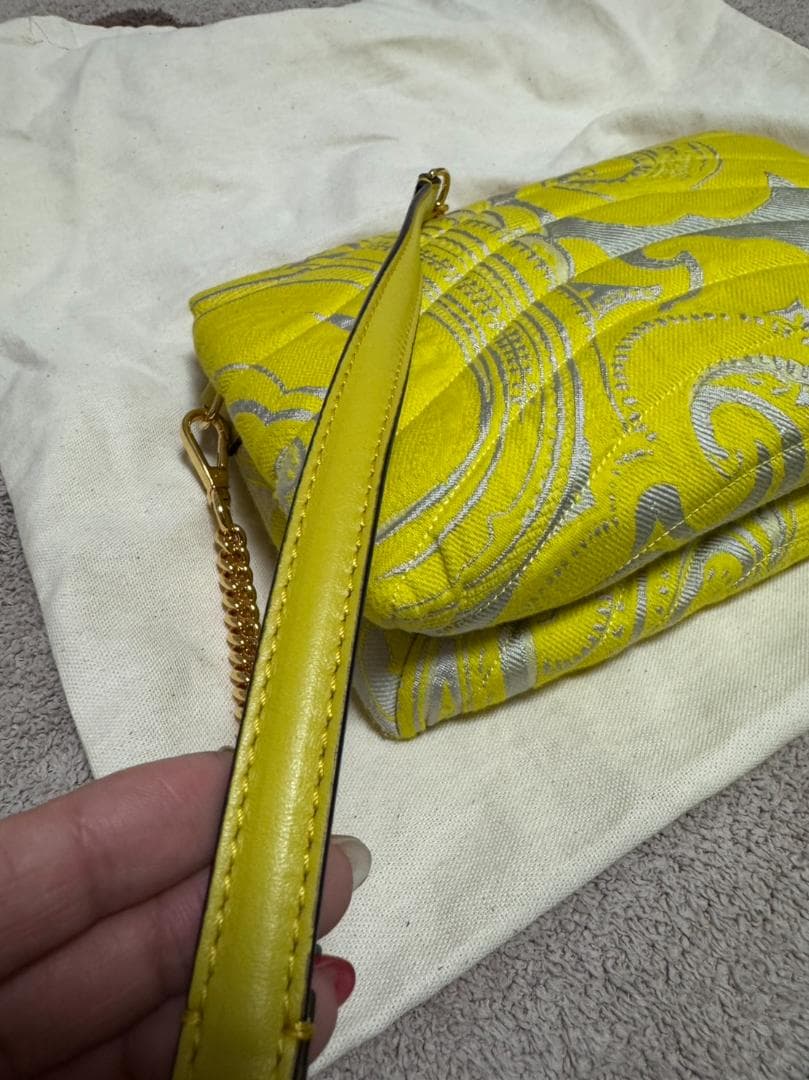 エスカーダバッグ気まぐれsale