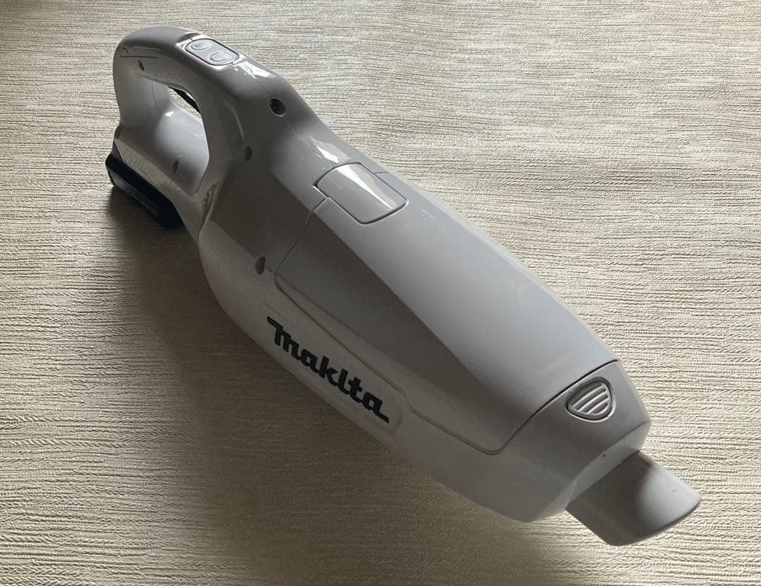 makita CL107FD 充電式クリーナー