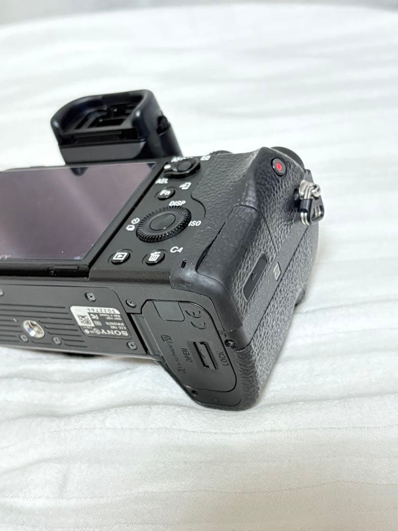 SONY α7 II ILCE-7M2　ボデー デジタルミラーレスカメラ 本体