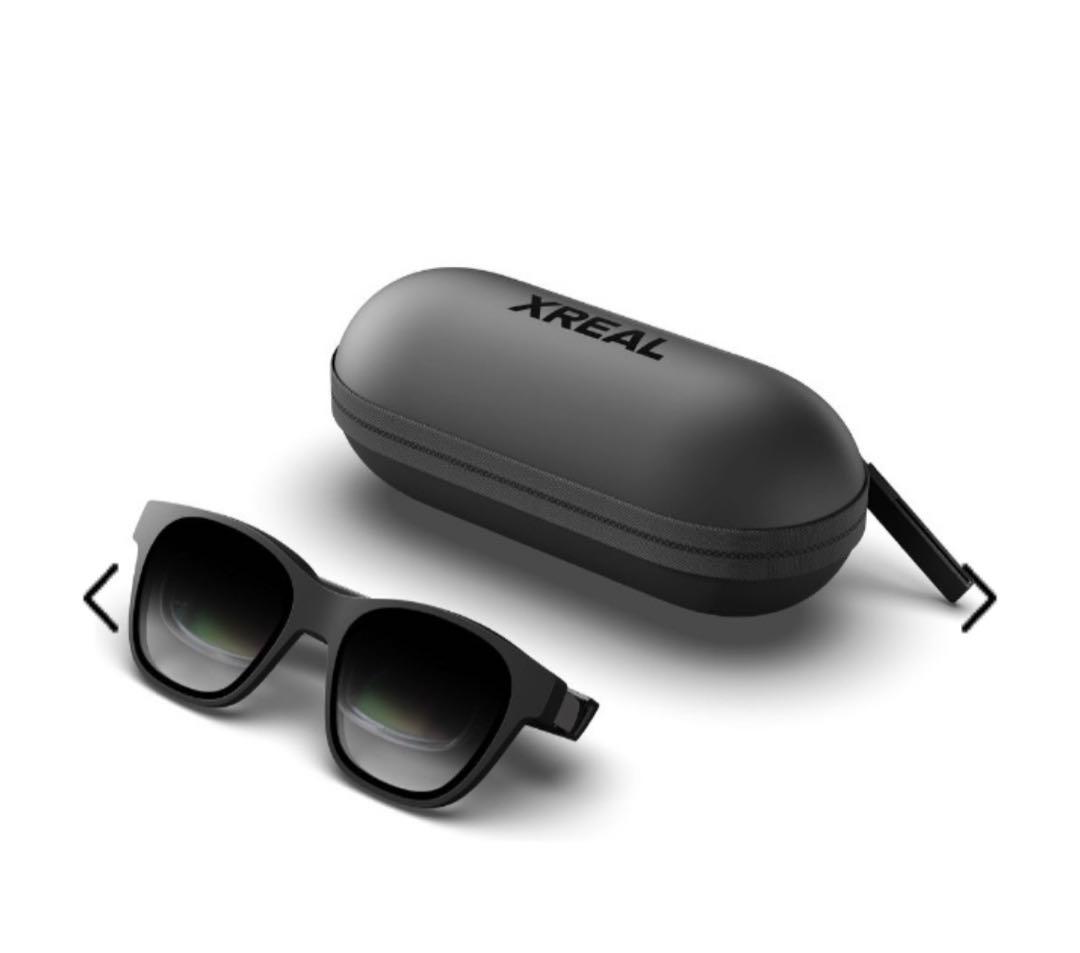 XREAL Air / XREAL Beam 23年8月購入 / 使用1時間未満